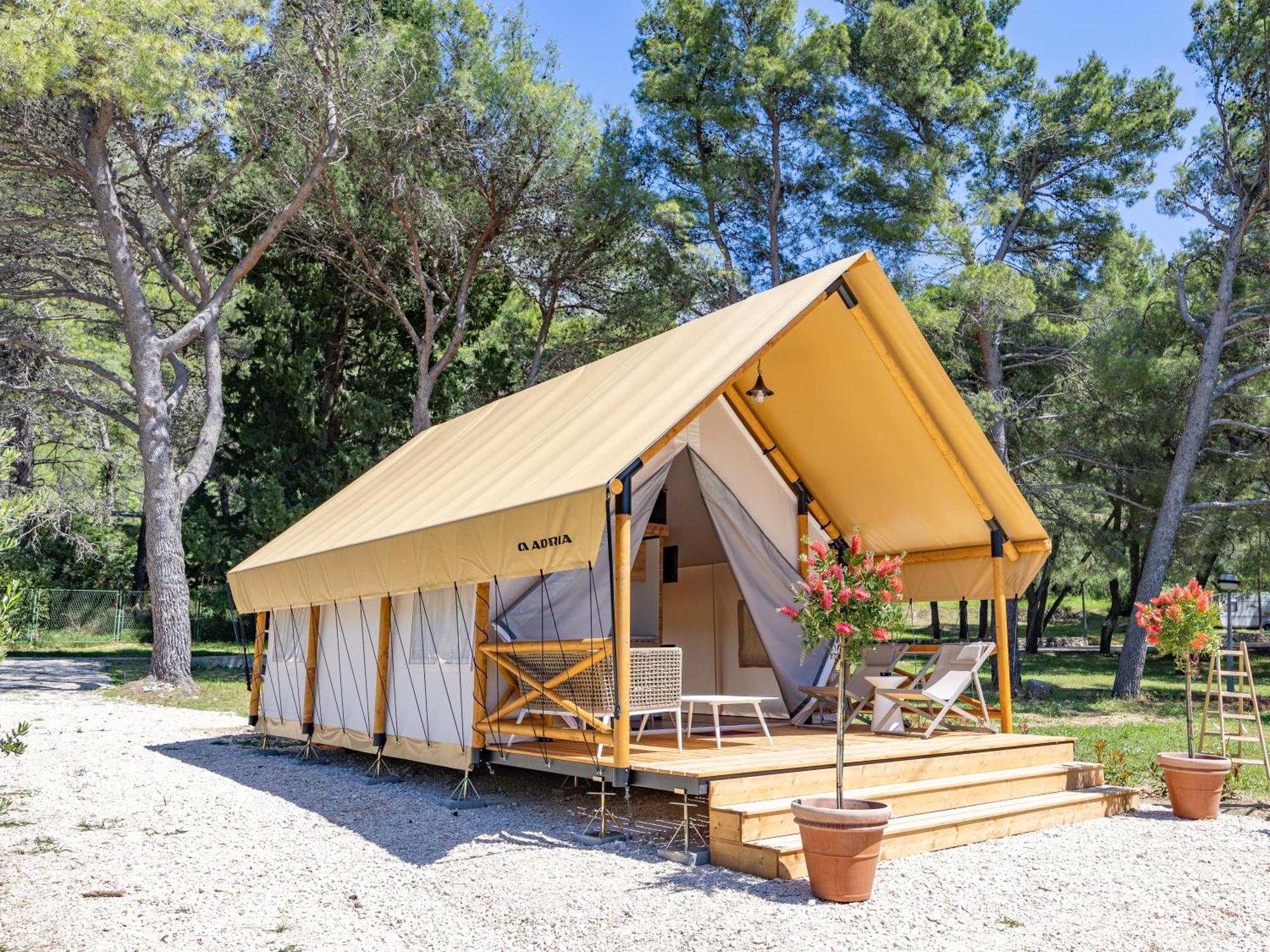 Camp Dole Zivogosce - Mobile Home And Glamping Tent Экстерьер фото
